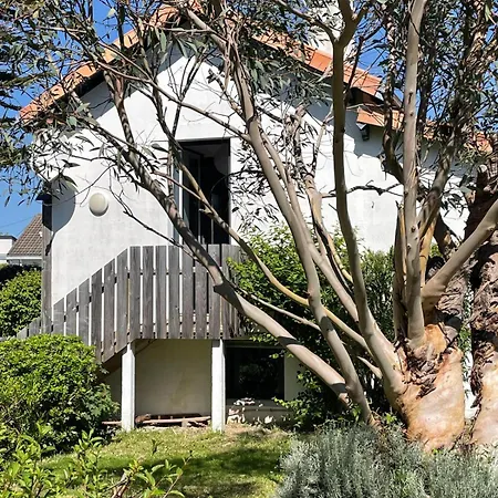 Maison De A * Prefailles